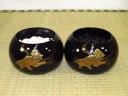 日本産本蛤(日向スワブテ)碁石32号と唐獅子紋琉球漆器碁笥
